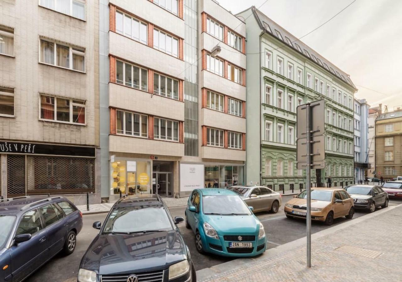 Central Prague Crown Apartments Eksteriør billede