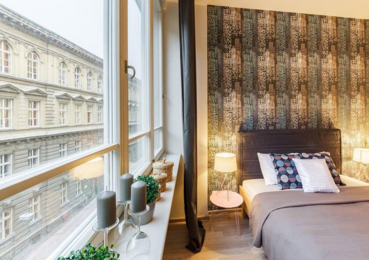 Central Prague Crown Apartments Eksteriør billede